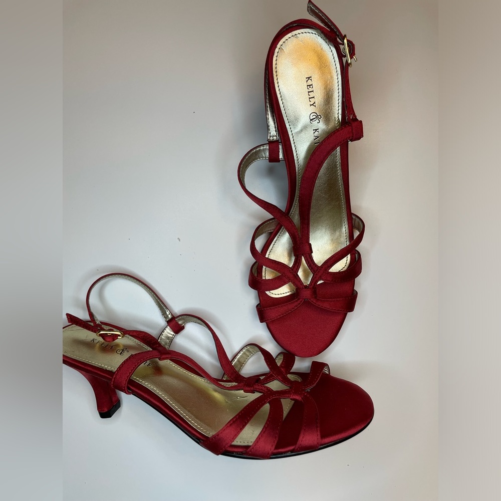 Kelly & Katie Strappy red strappy sandal heels